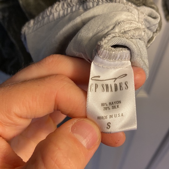 Grey rayon silk velvet cp shades tunic sz S - Picture 2 of 4